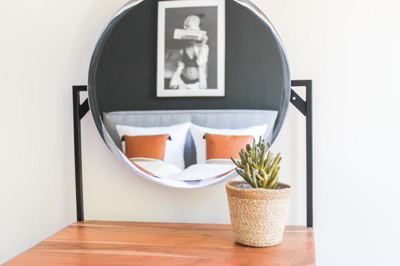 New York Apartment - Fuer Freunde & Familien, Stadtnah, Parkplatz, E-Ladestation, Gitterbox Fuer Fahrraeder, Fitnessstudio, Digitale Gaestemappe Mit Restaurant- Und Unternehmenstipps โคเบลนซ์ ภายนอก รูปภาพ